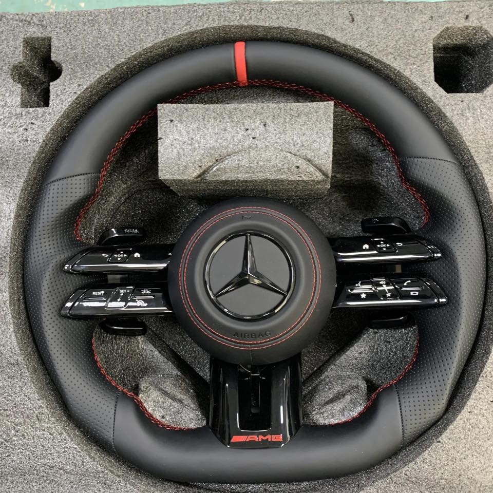 Mercedes-AMG carbon fibre steering wheel