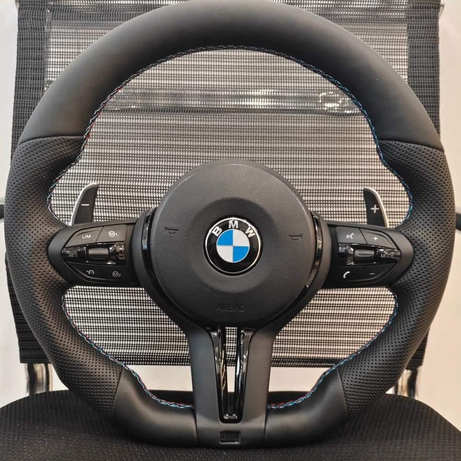 Leather and Alcantara Steering Wheel for BMW E81 E82 E87 E88 E46 E90 E91 E93 E93 E60 E61 E63 E64 E65 E66 E53 E70 E71 E83 E84 E52 E85E86 E89 F20 F21 F22 F23 F46 F46 F30 F31 F34 F80 F32 F33 F36 F82 F83 F07 F10 F11 F90 F06 F12 F13 F01 F02 F25 F26 F48 F85 86