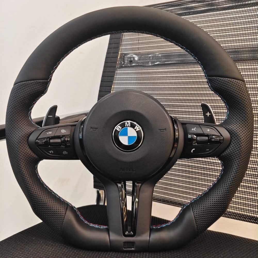 Leather and Alcantara Steering Wheel for BMW E81 E82 E87 E88 E46 E90 E91 E93 E93 E60 E61 E63 E64 E65 E66 E53 E70 E71 E83 E84 E52 E85E86 E89 F20 F21 F22 F23 F46 F46 F30 F31 F34 F80 F32 F33 F36 F82 F83 F07 F10 F11 F90 F06 F12 F13 F01 F02 F25 F26 F48 F85 86