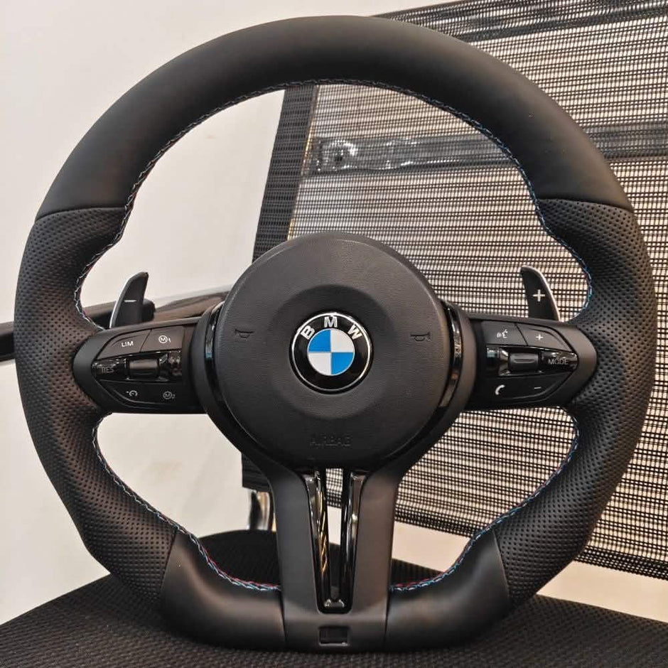Leather and Alcantara Steering Wheel for BMW E81 E82 E87 E88 E46 E90 E91 E93 E93 E60 E61 E63 E64 E65 E66 E53 E70 E71 E83 E84 E52 E85E86 E89 F20 F21 F22 F23 F46 F46 F30 F31 F34 F80 F32 F33 F36 F82 F83 F07 F10 F11 F90 F06 F12 F13 F01 F02 F25 F26 F48 F85 86
